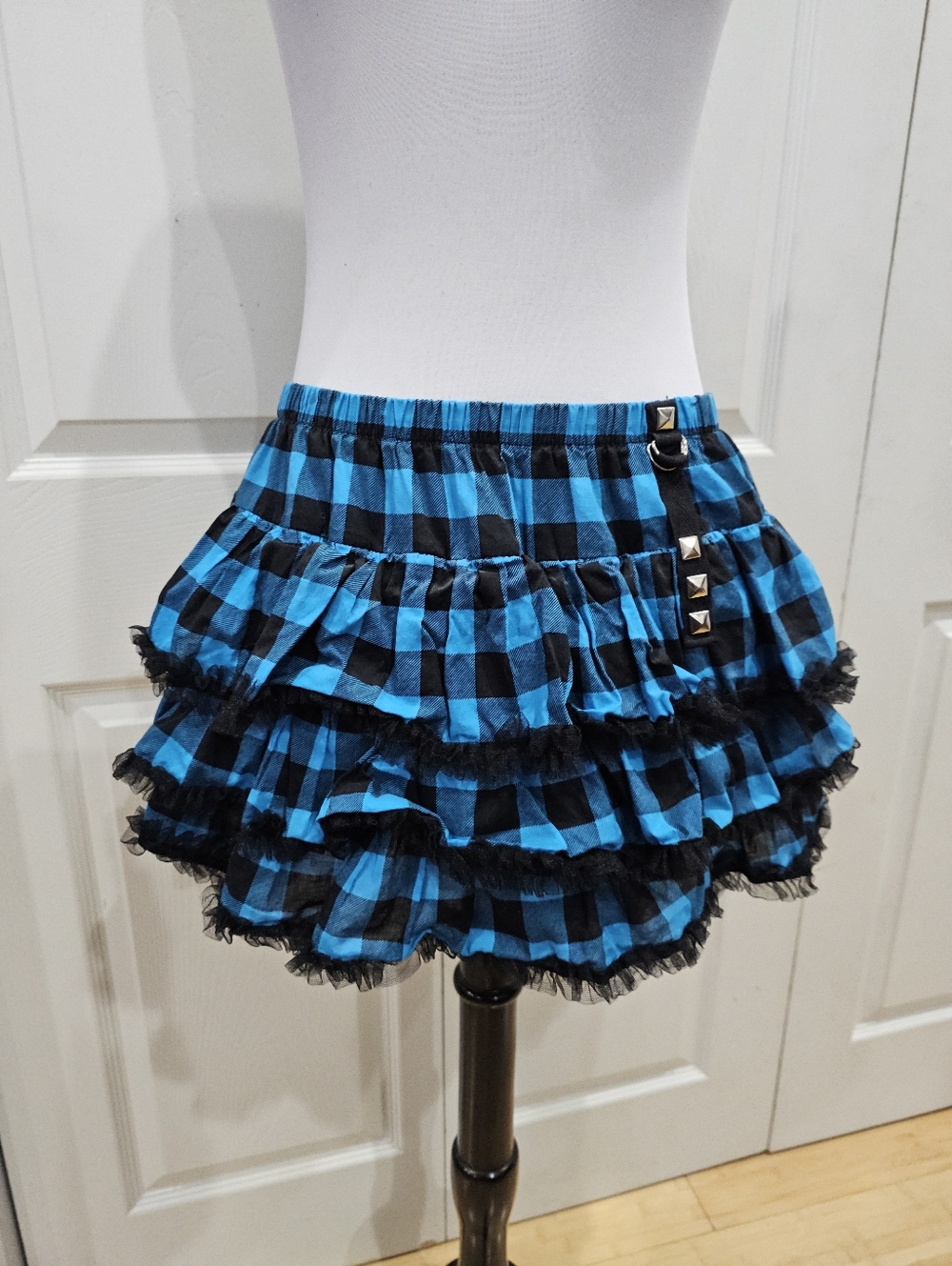 Vintage Y2K Hot Topic Punk Goth Sweet Love Blue Black Plaid Tiered Mini Skirt M